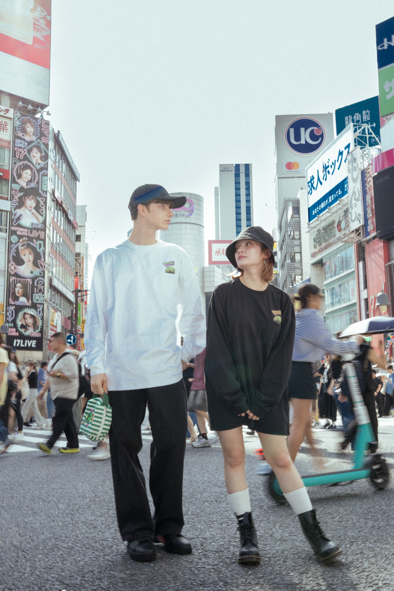 Broccoli Logo Long Sleeve Tee Black